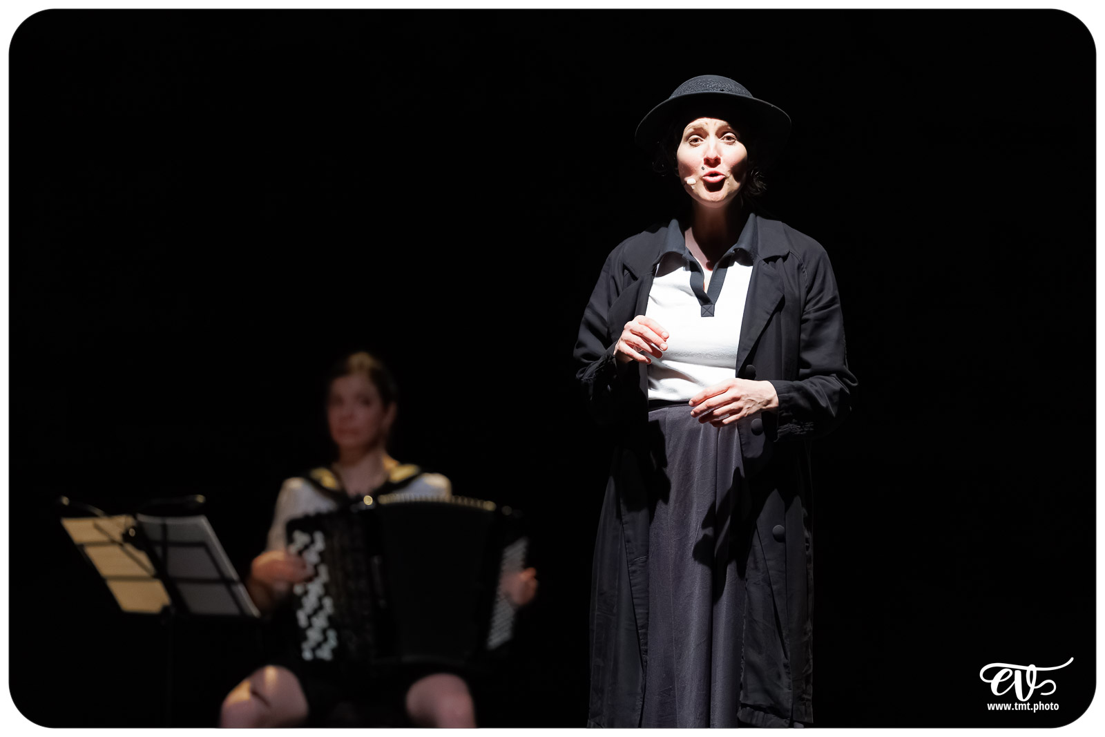 JE DANSE AVEC MILLIAT (KAREN CHATAIGNER)